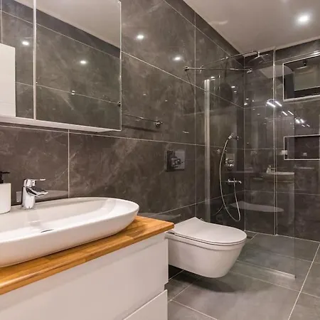 2 Kisilik, Jakuzili, Balayi Villasi Villa